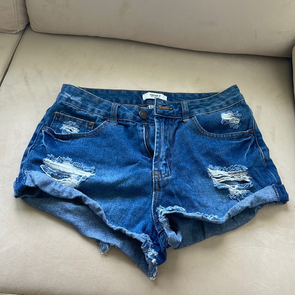 Forever 21 dark wash distressed denim shorts
